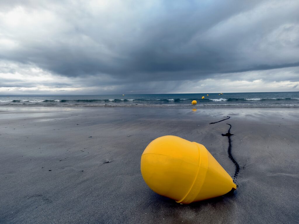 Célia Bourlon - Expo Jaune - Orage au Val André, Eté 2023